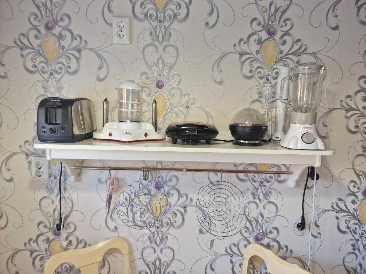 Kleopatra Apartman Hajdúszoboszló Buitenkant foto